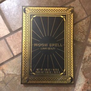 Discontinued Lunar beauty moon spell eyeshadow vol. 1  palette